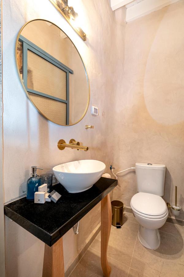 Bed and Breakfast Arabesque House Akkon Exterior foto