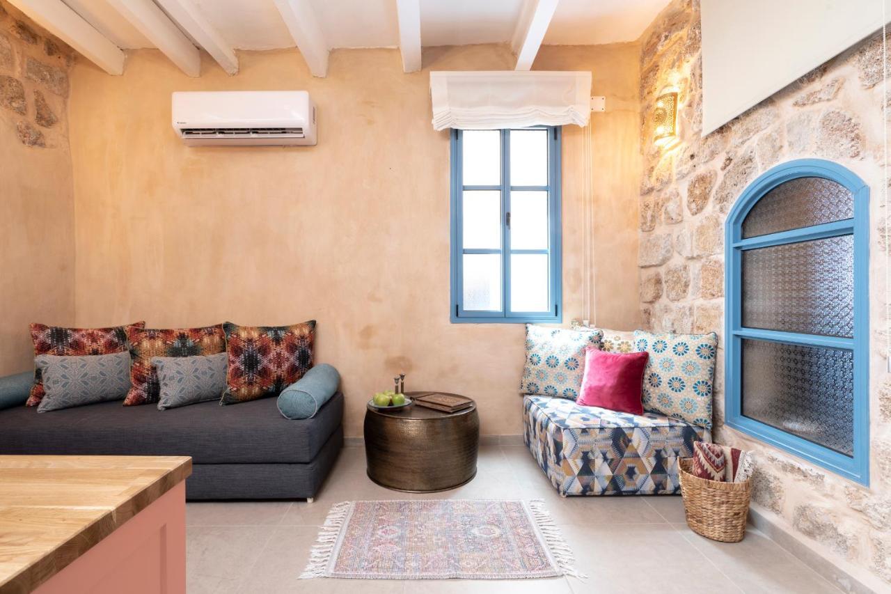 Bed and Breakfast Arabesque House Akkon Exterior foto